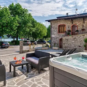 https://residence-casa-angelina.it-lombardy.com